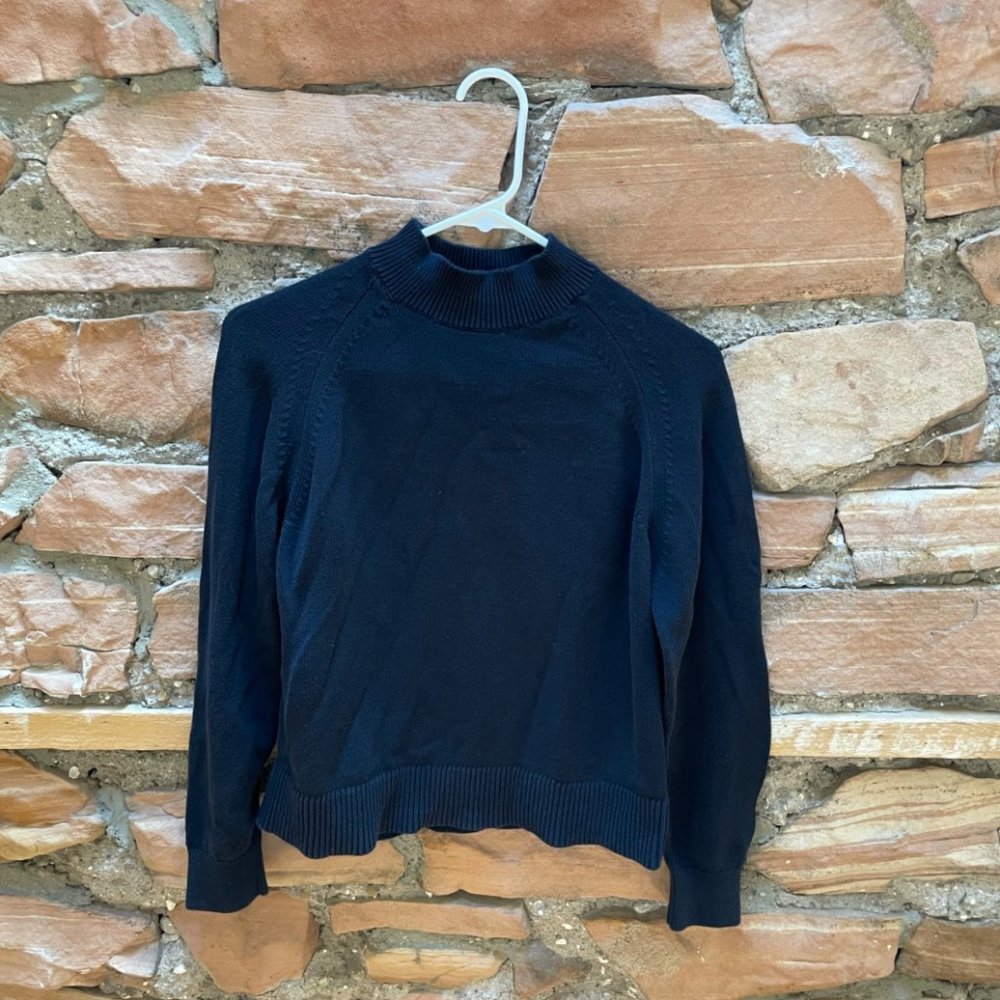 Everlane cotton mockneck crop navy size small